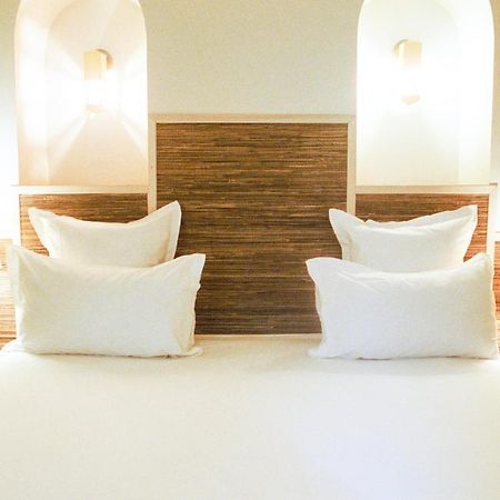 Hotel Habituel Париж Экстерьер фото